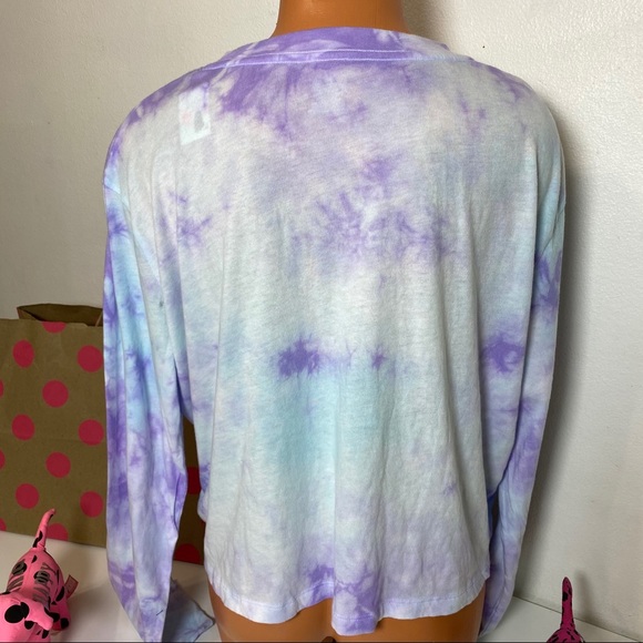 PINK VICTORIA’S SECRET LOGO TIE DYE CROPPED SHIRT - Picture 4 of 5